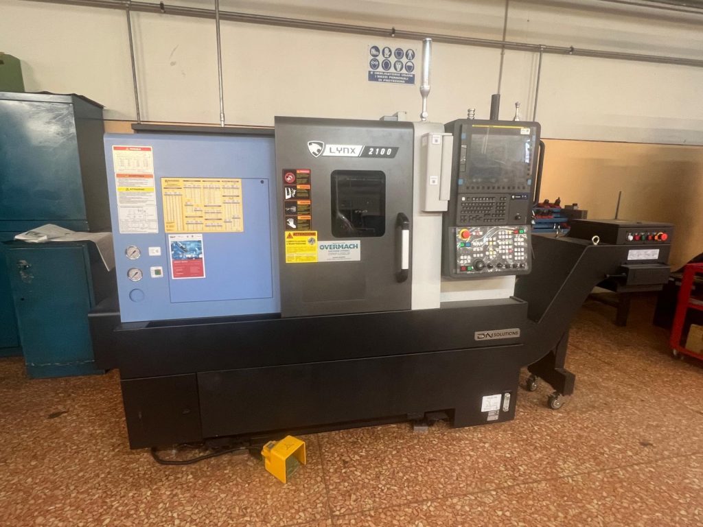 AZ_A_OVERMACH_TORNIO